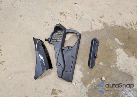 2020 Toyota 4Runner Sr5/Sr5 Premium z USA, uszkodzony, nr VIN JTEBU5JR0L5786263